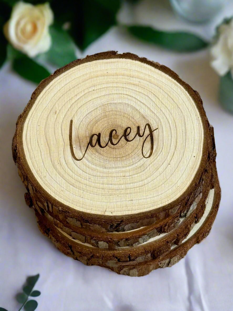 pile of 4 log slices front view
